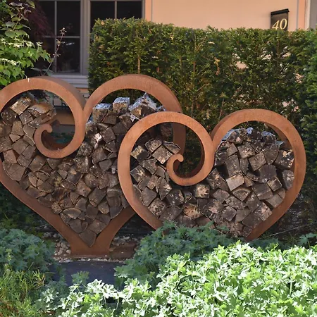Hotel Mutz Garni *