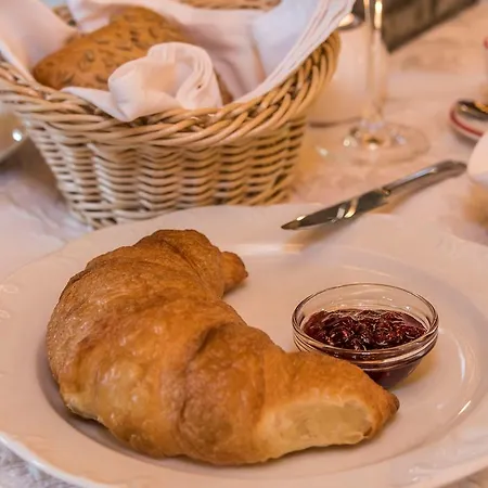 Hotel Mutz Garni